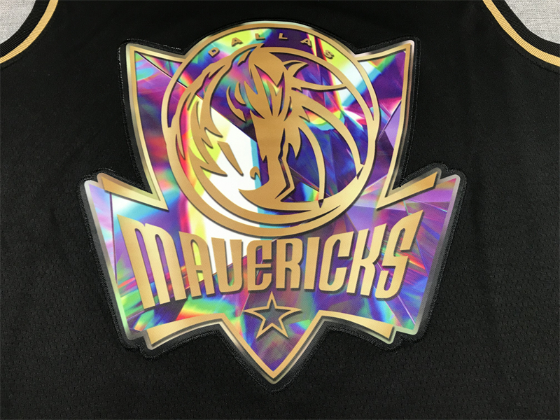 Men's Dallas Mavericks Luka Doncic #77 Black Swingman Player Jersey