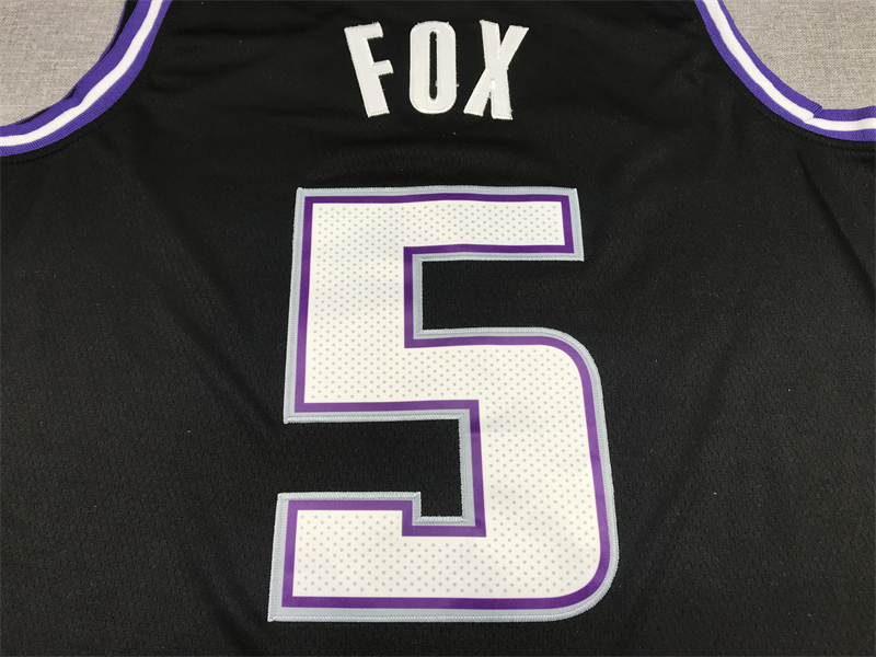 Men's Sacramento Kings De'Aaron Fox Black Fast Break Replica Jersey City Edition