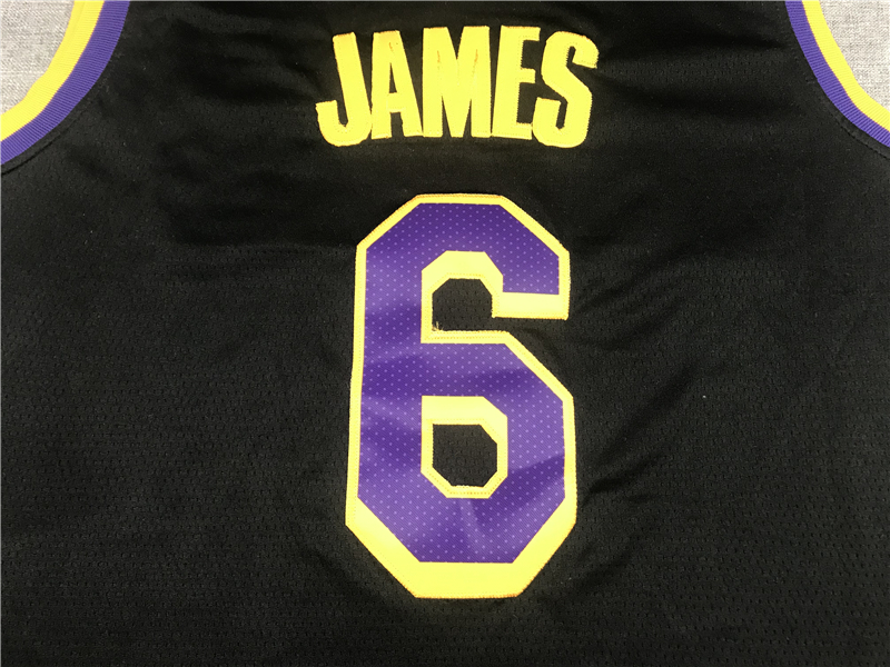 Men's Los Angeles Lakers LeBron James 2020/21 Black Swingman Player Jersey