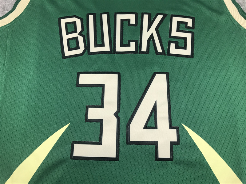 Men's Milwaukee Bucks Giannis Antetokounmpo #34 Green Swingman Jersey