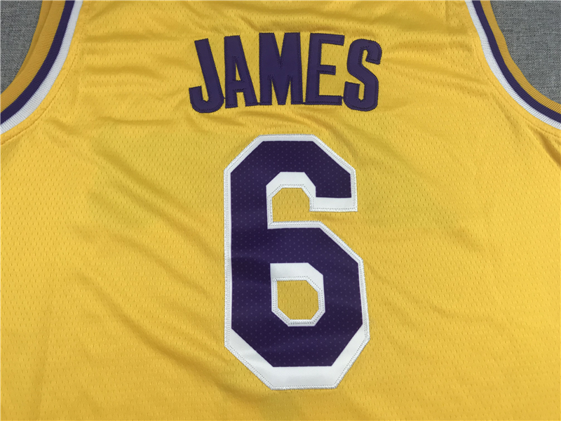 Men's Los Angeles Lakers LeBron James #6 Gold 2022/23 Swingman Jersey - Icon Edition