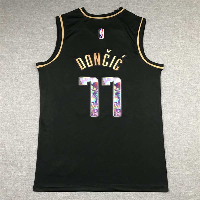 Men's Dallas Mavericks Luka Doncic #77 Black Swingman Player Jersey