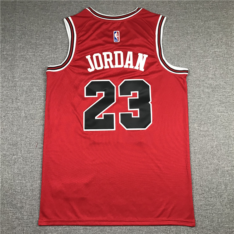 Men's Chicago Bulls Michael Jordan #23 Red Fast Break Replica Player Jersey