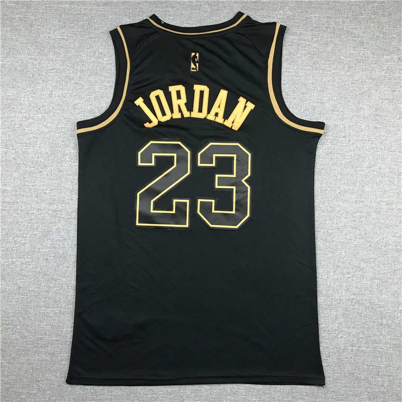 Men's Chicago Bulls Michael Jordan #23 Black Swingman Player Jersey