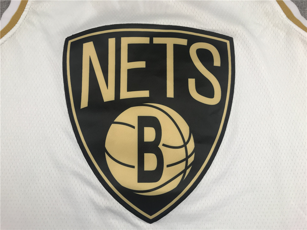 Men's Brooklyn Nets Kyrie Irving #11 White Swingman Player Jersey