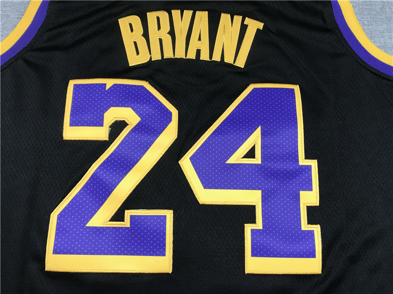 Men's Los Angeles Lakers Kobe Bryant #24 Black 2020/21 Swingman Player Jersey