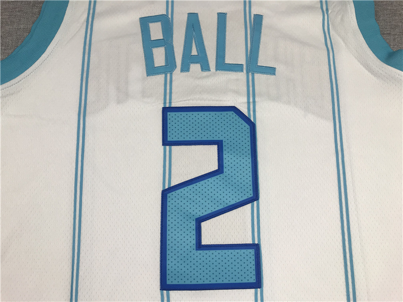 Men's Charlotte Hornets #2 LaMelo Ball White 2020-21 swingman jersey