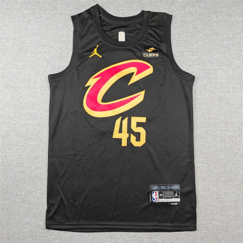 Men's Cleveland Cavaliers Donovan Mitchell #45 Black Swingman Jersey - Statement Edition