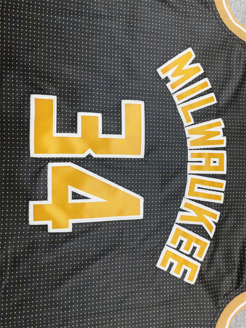 Men's Milwaukee Bucks Giannis Antetokounmpo #34 Black Select Series Swingman Jersey