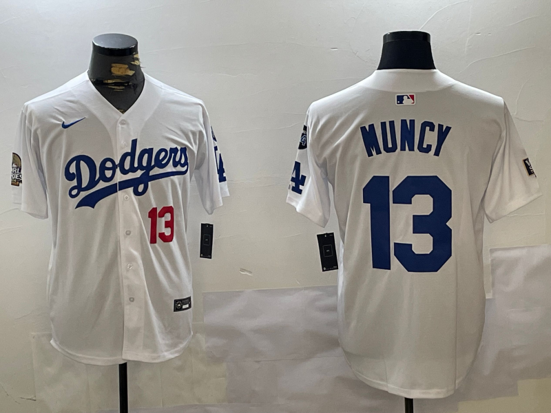 Men's Los Angeles Dodgers Max Muncy #13 White Game Player Jersey