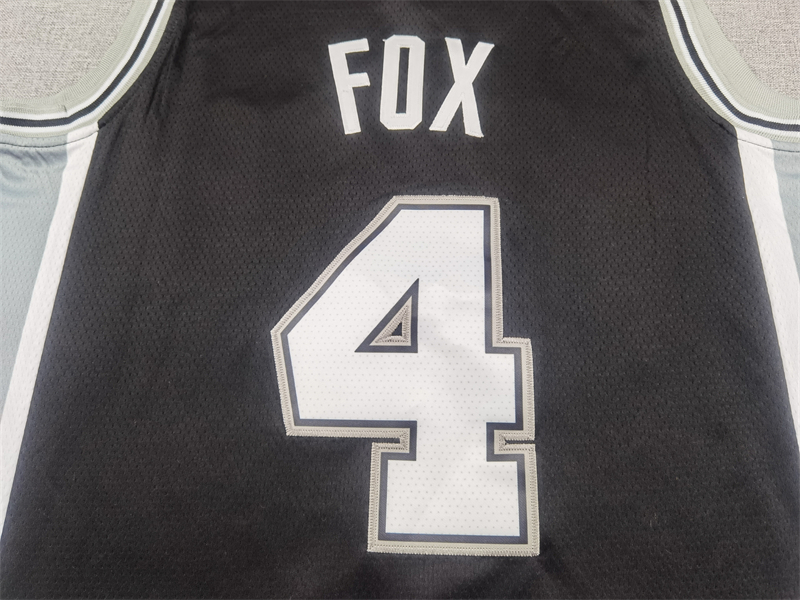 Men's San Antonio Spurs De'Aaron Fox #4 Black Swingman Jersey - Icon Edition