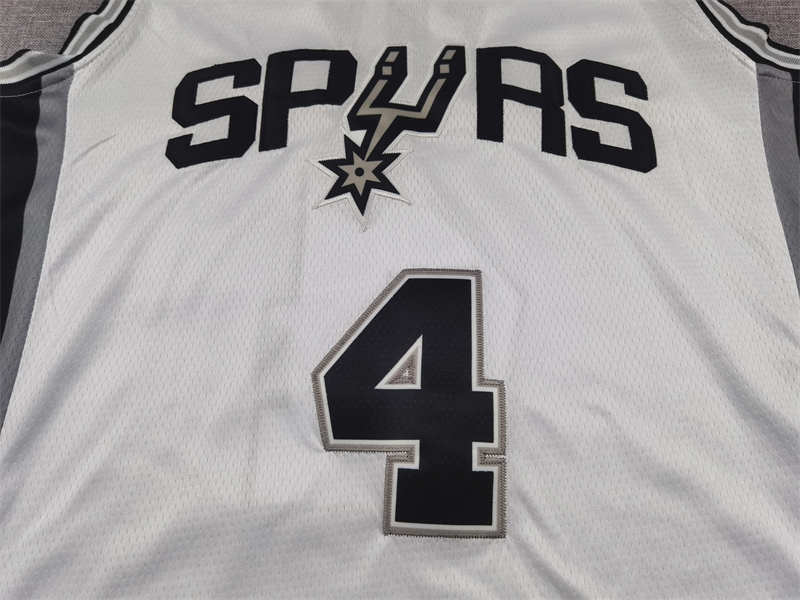 Men's San Antonio Spurs De'Aaron Fox #4 White Swingman Jersey - Association Edition