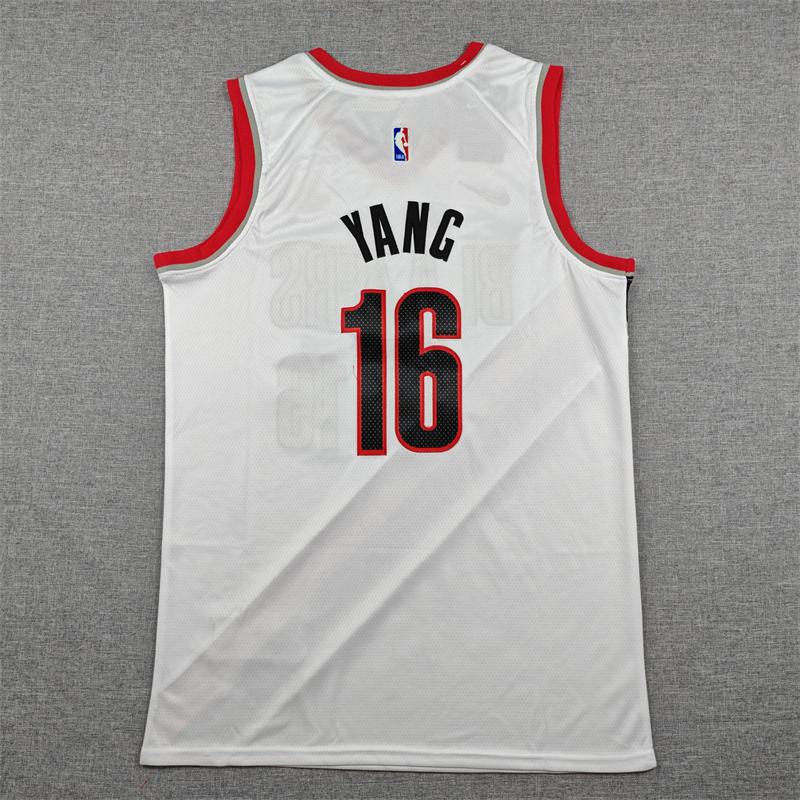 Men's Portland Trail Blazers Yang Hansen #16 White Swingman Player Jersey - Association Edition