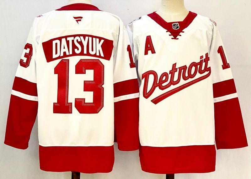 Men's Detroit Red Wings Pavel Datsyuk #13 Fanatics White Jersey