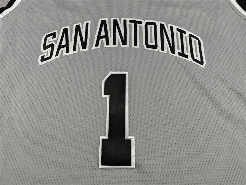 Men's San Antonio Spurs Victor Wembanyama #1 Silver Swingman Jersey - Statement Edition