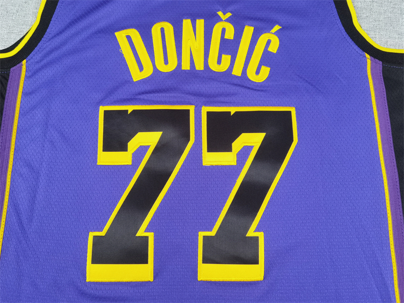 Men's Los Angeles Lakers Luka Doncic #77 Purple Swingman Jersey - Statement Edition
