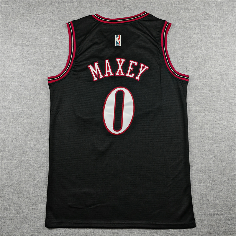 Men's Philadelphia 76ers Tyrese Maxey #0 Black Swingman Jersey - Classic Edition