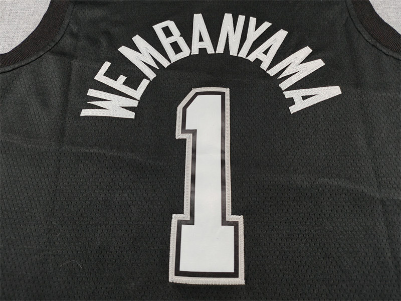 Men's San Antonio Spurs Victor Wembanyama #1 Black 2025/26 Swingman Jersey - City Edition