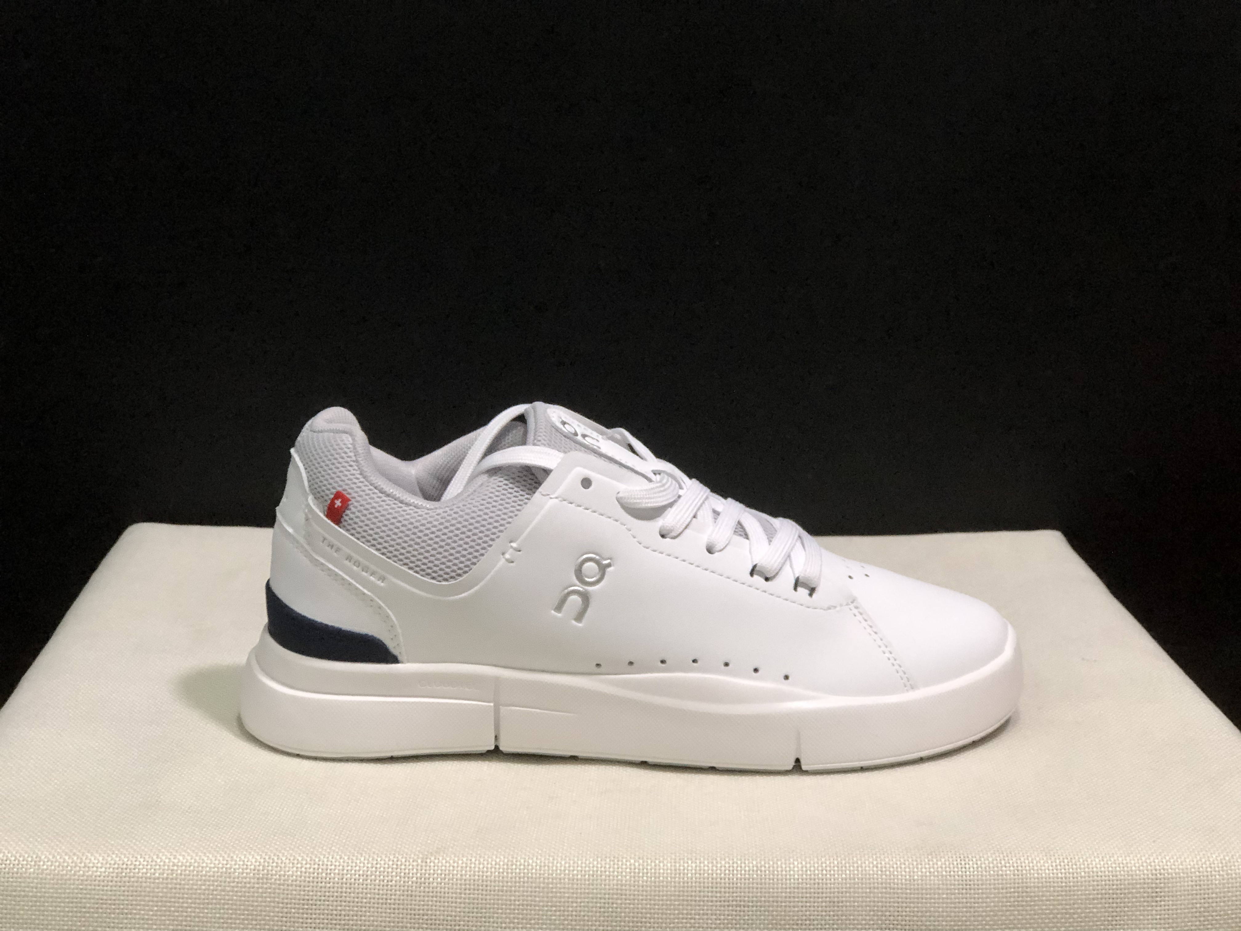 On Running The Roger Spin Board Shoes White/Light Grey