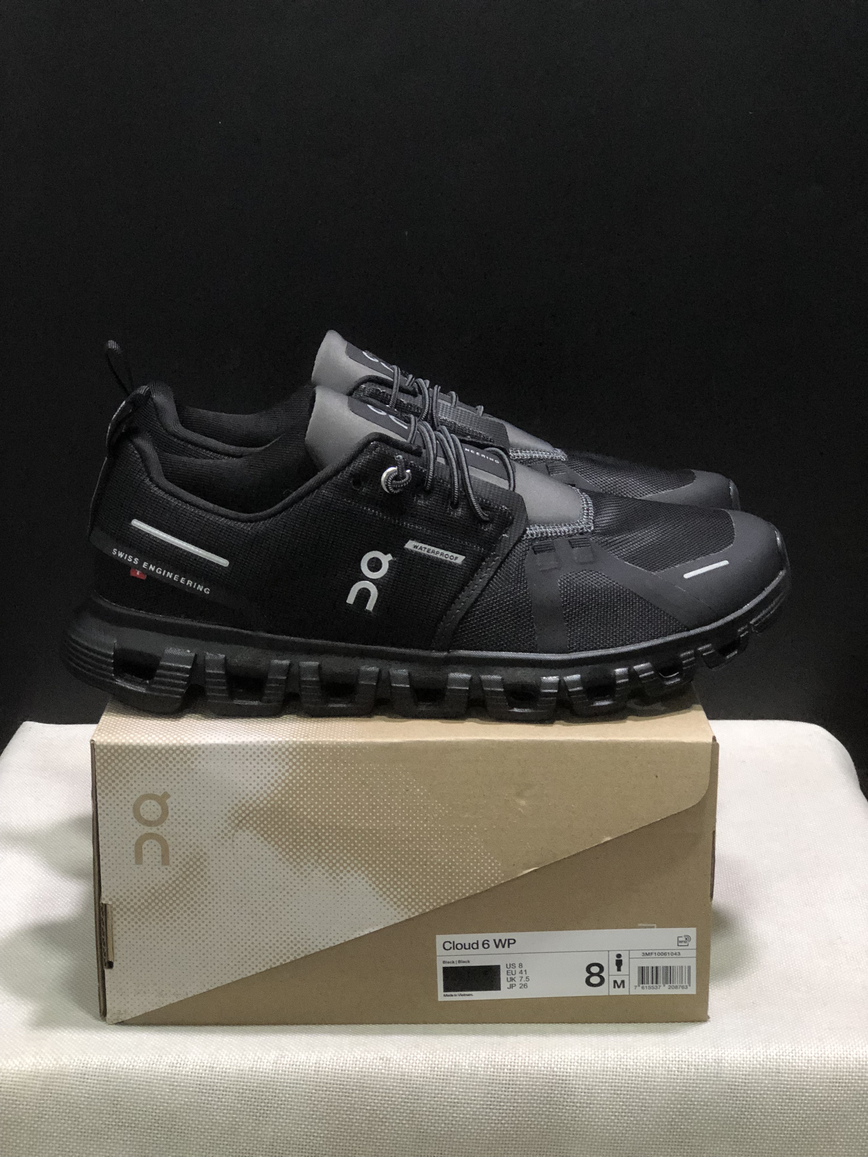 On Running Cloud 6 Casual Life Black Shoes