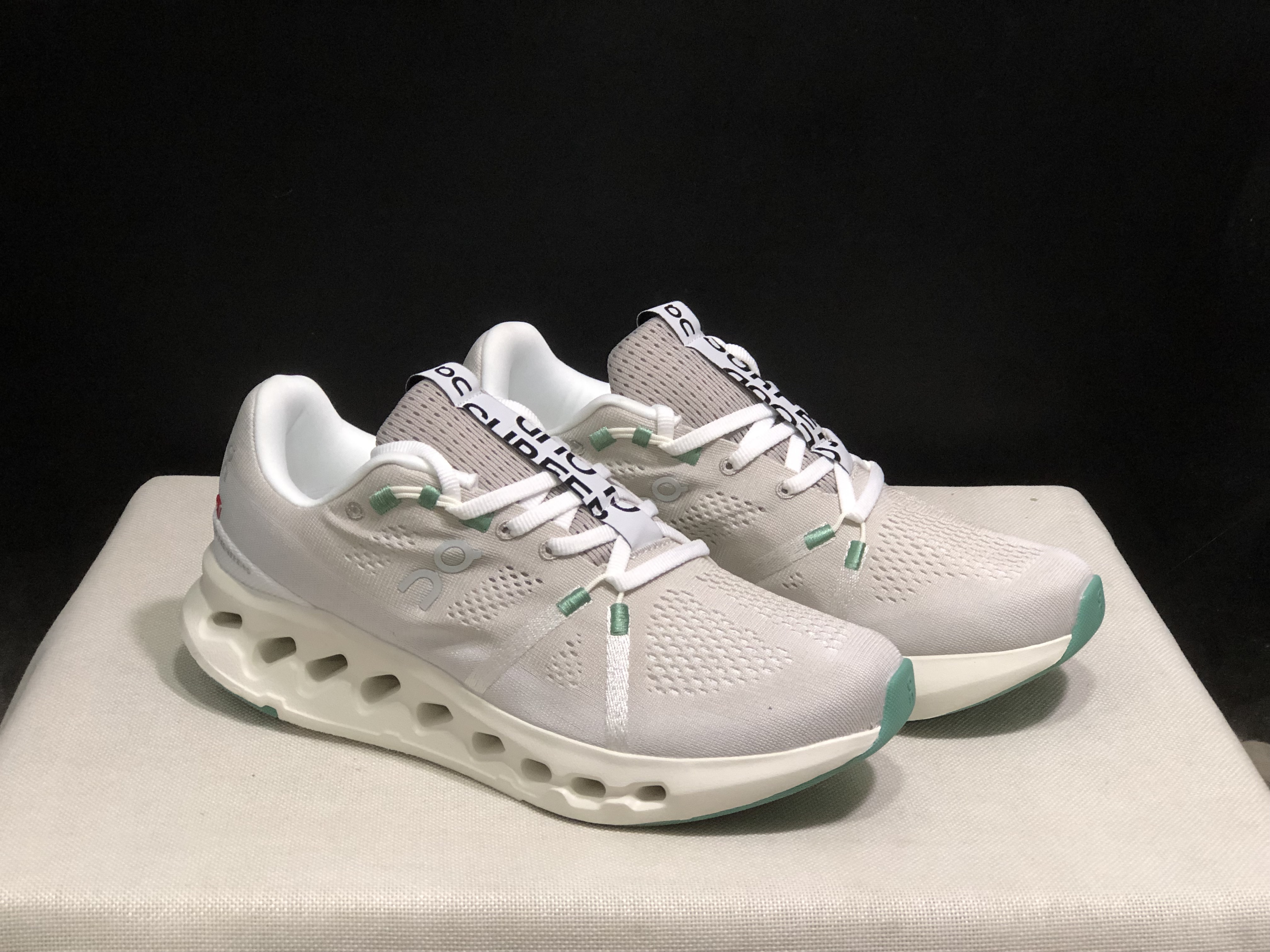 On Running Cloudsurfer Training Anti-Slip Running Shoes Khaki/Iovry