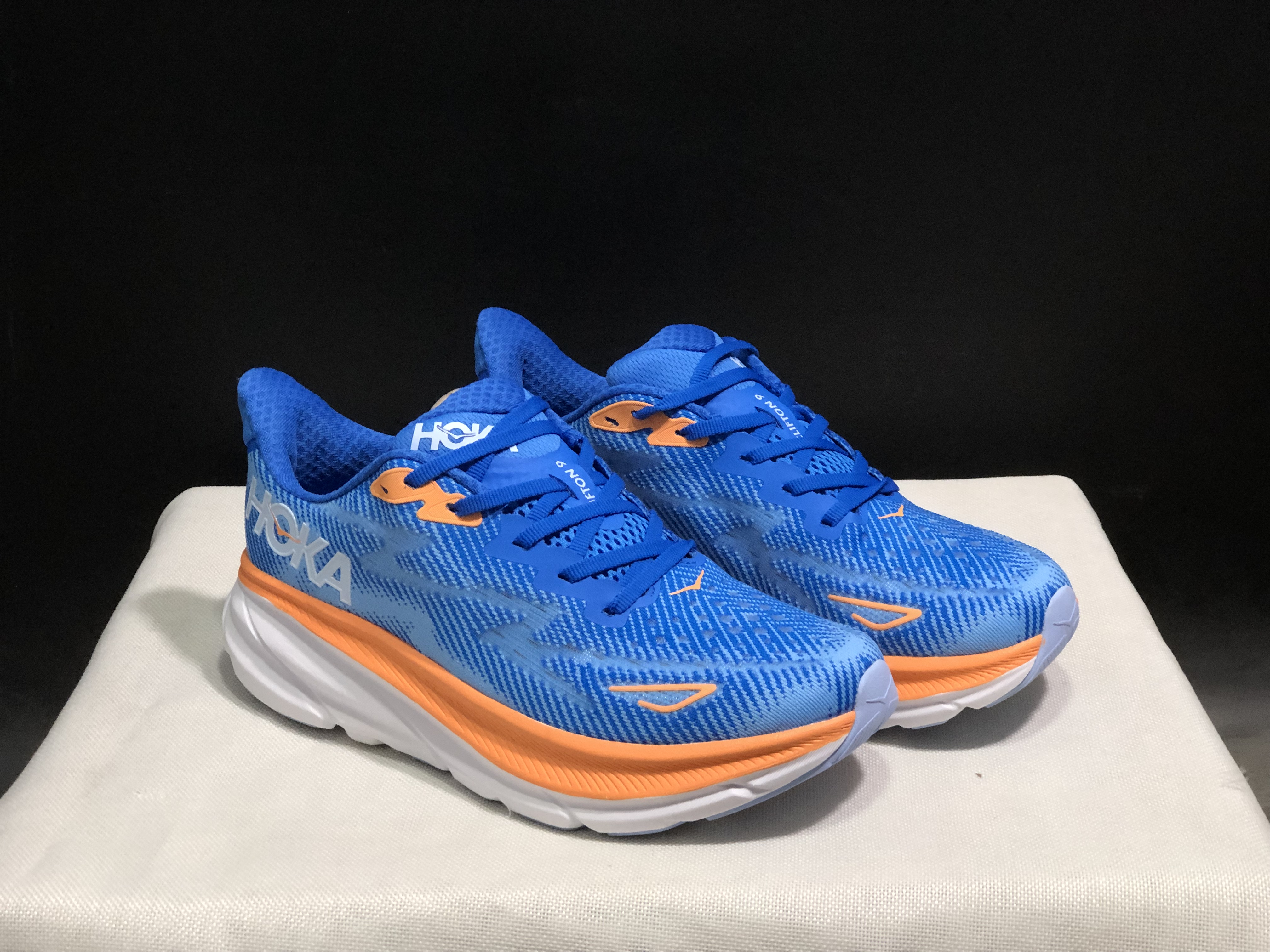 Hoka One One Clifton 9 Running Shoes Athletic Shoes Sneakers Blue