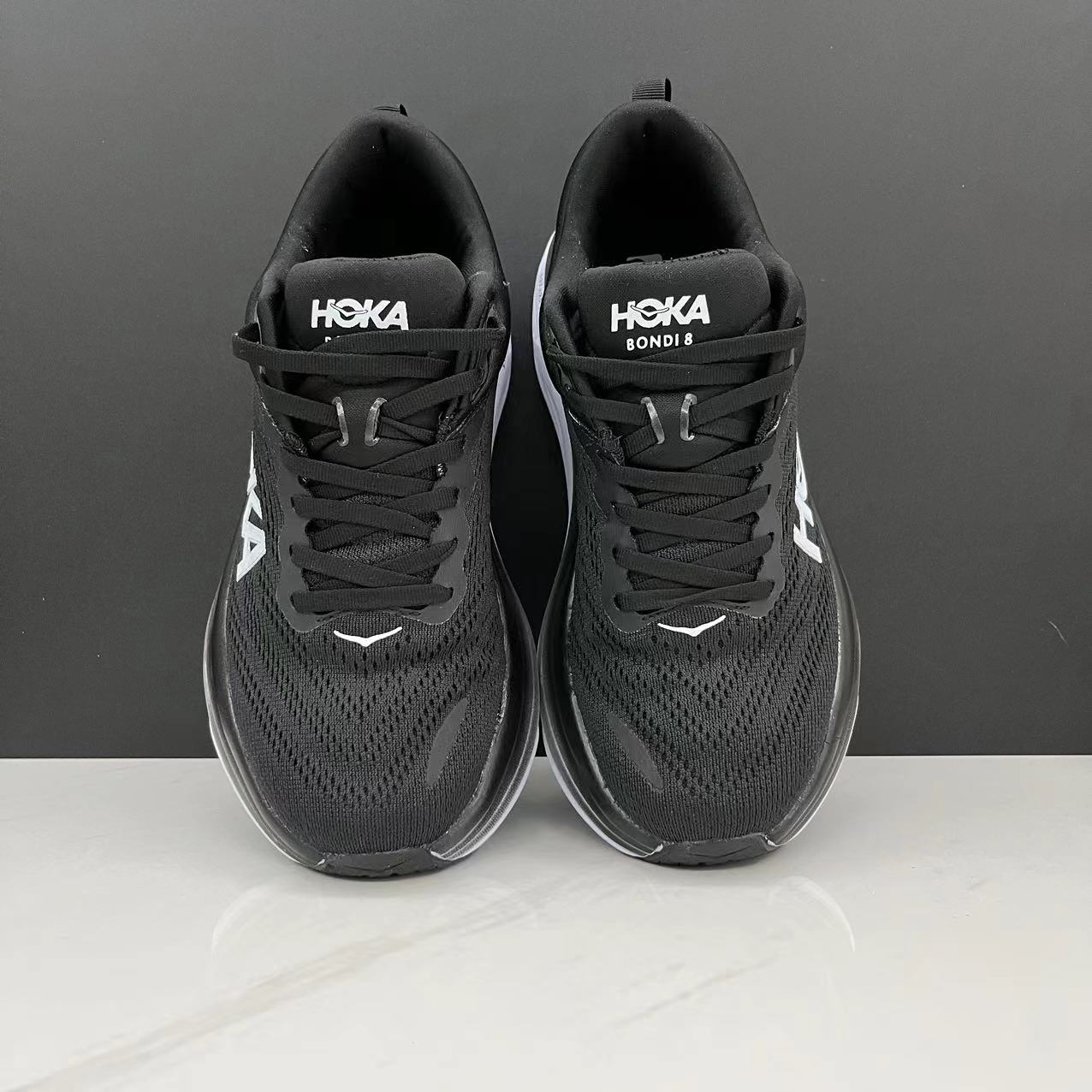 Hoka One One Bondi 8 Breathable Low-top Running Shoes Sneakers Black/White