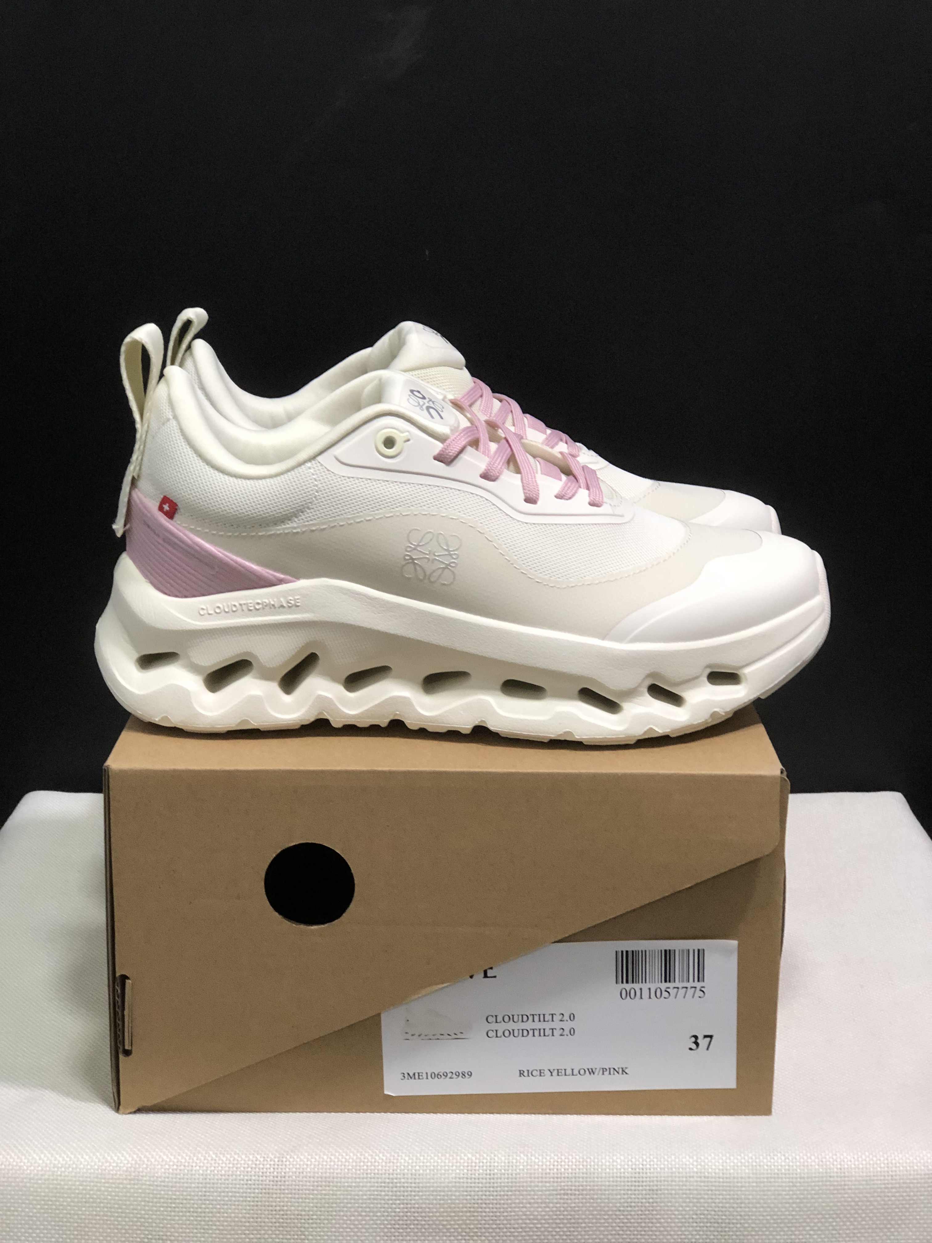 LOEWE x On Running Cloudtilt 2.0 Casual Sports Shoes Rice Yellow/Pink