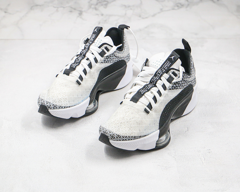 Nike Air Jordan Zoom Renegade White Black Sneakers