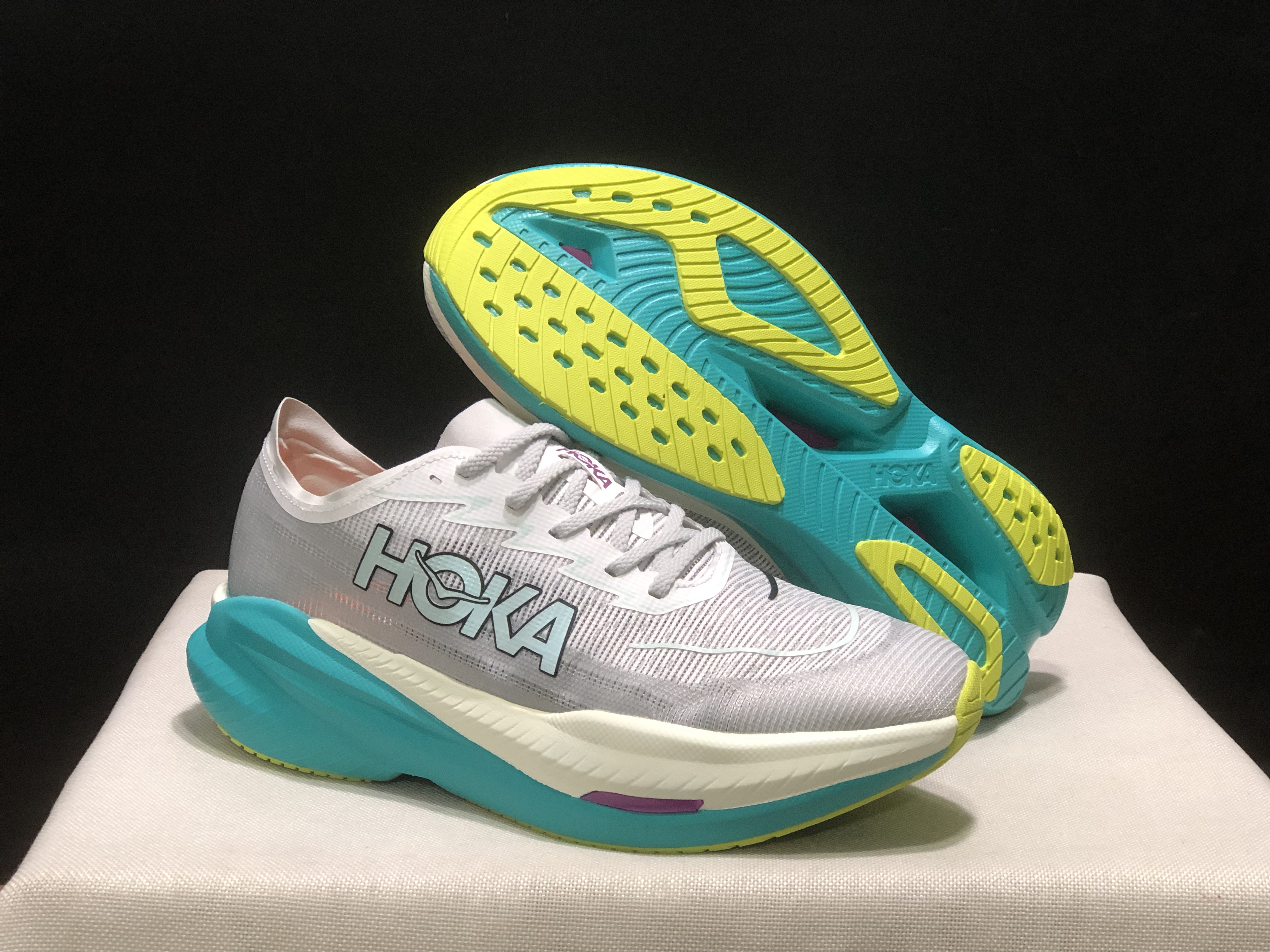 Hoka One One Mach X 2 Low-top Running Shoes Sneakers White/Teal