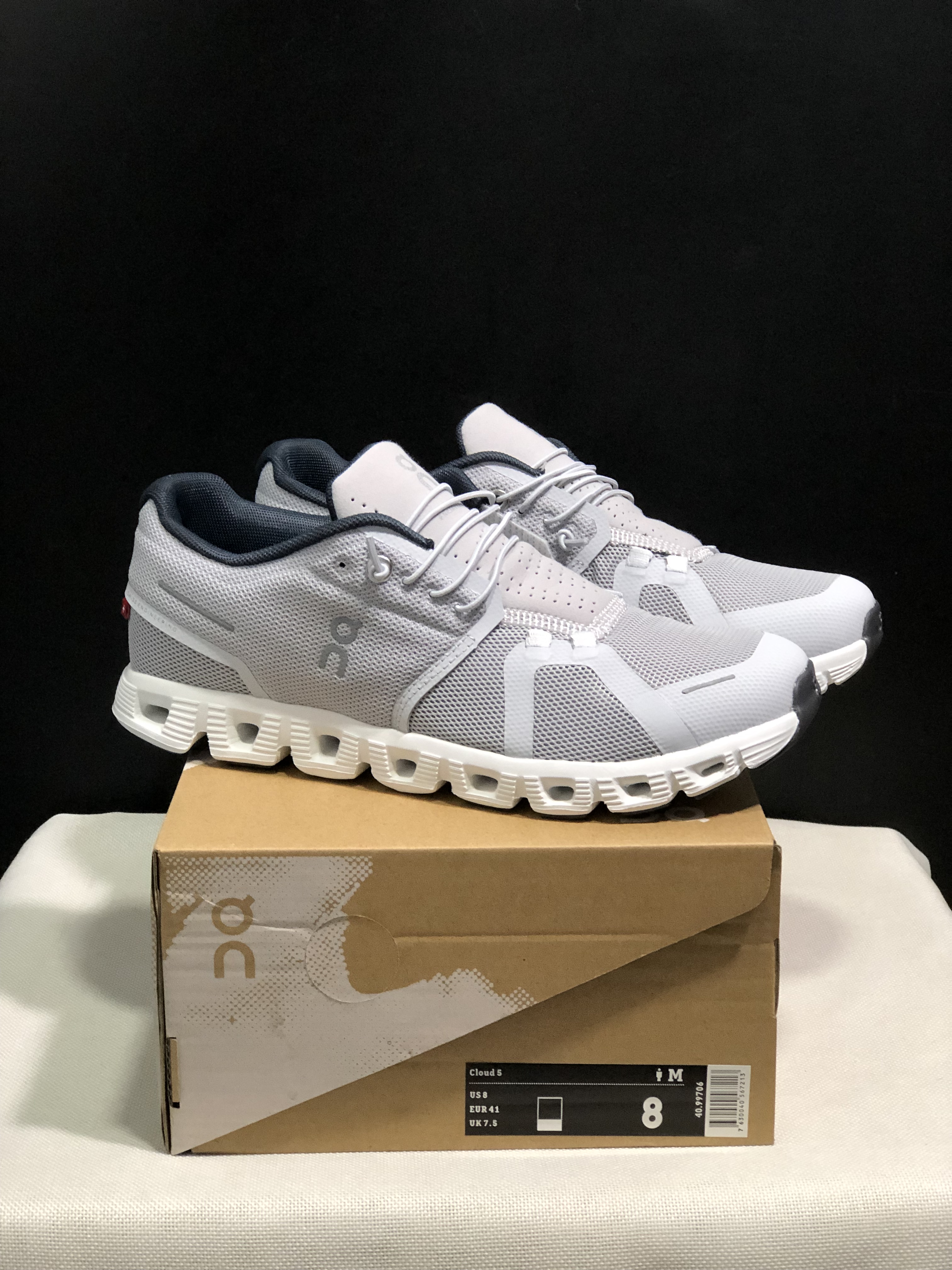 On Running Cloud 5 Light Grey Lightweight Running Shoes