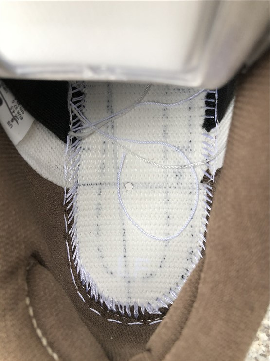 Nike SB Dunk Low Matcha Brown Sneakers