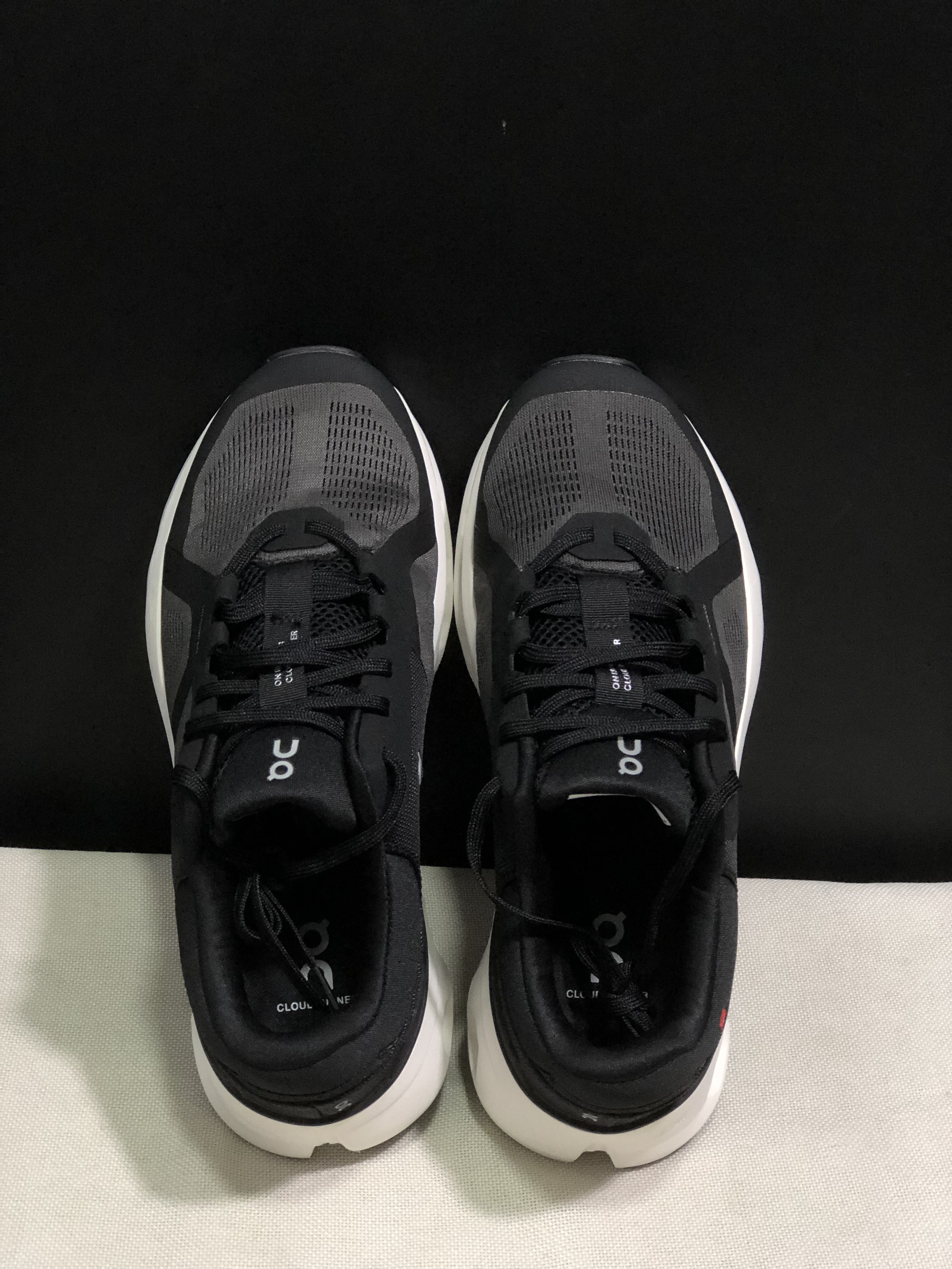 On Running Cloudrunner 2 Mesh Breathable Running Shoes Black/Drak Grey