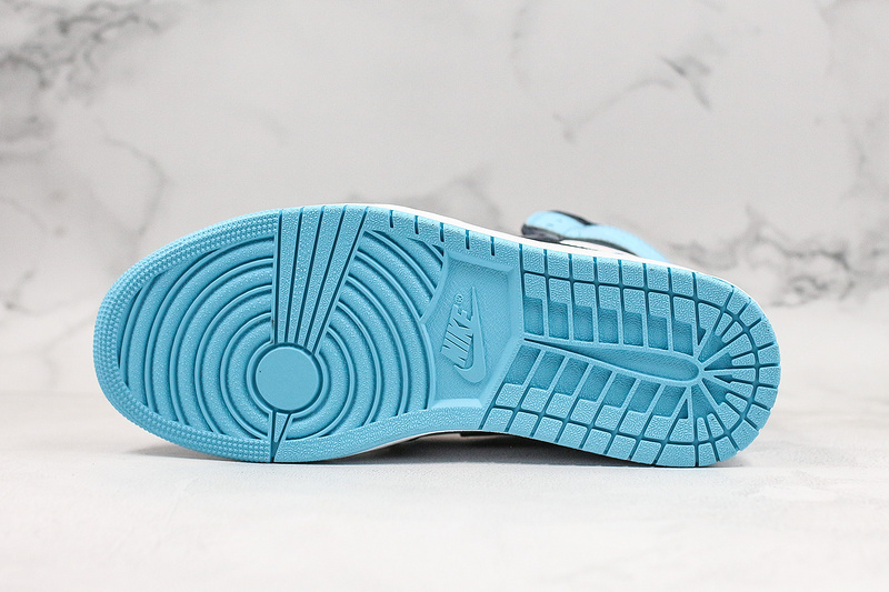 Nike Air Jordan 1 Retro High OG Blue Chill Patent Leather Sneakers