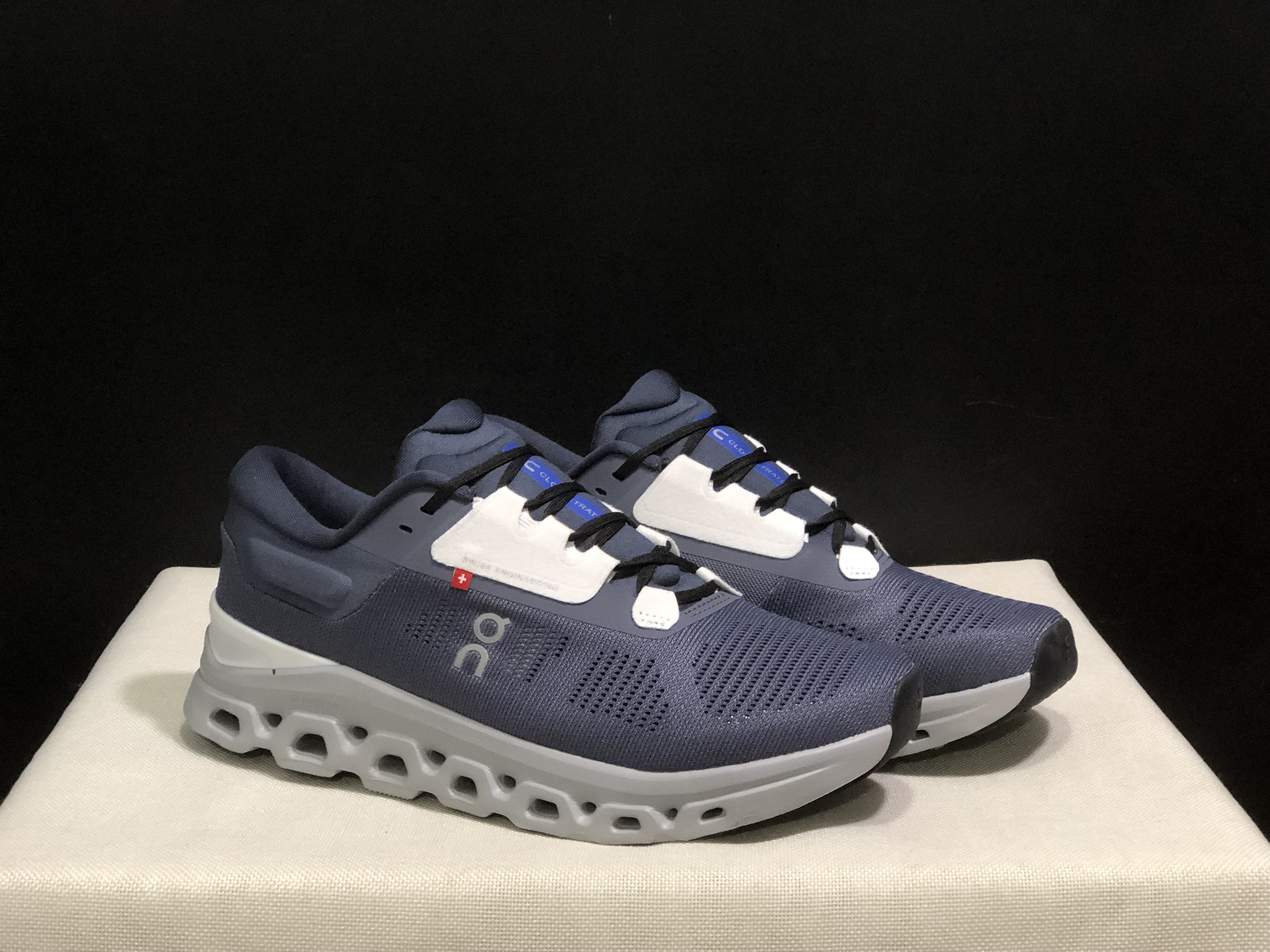 On Running Cloudstratus 3 Anti-Slip Running Shoes Dark Blue