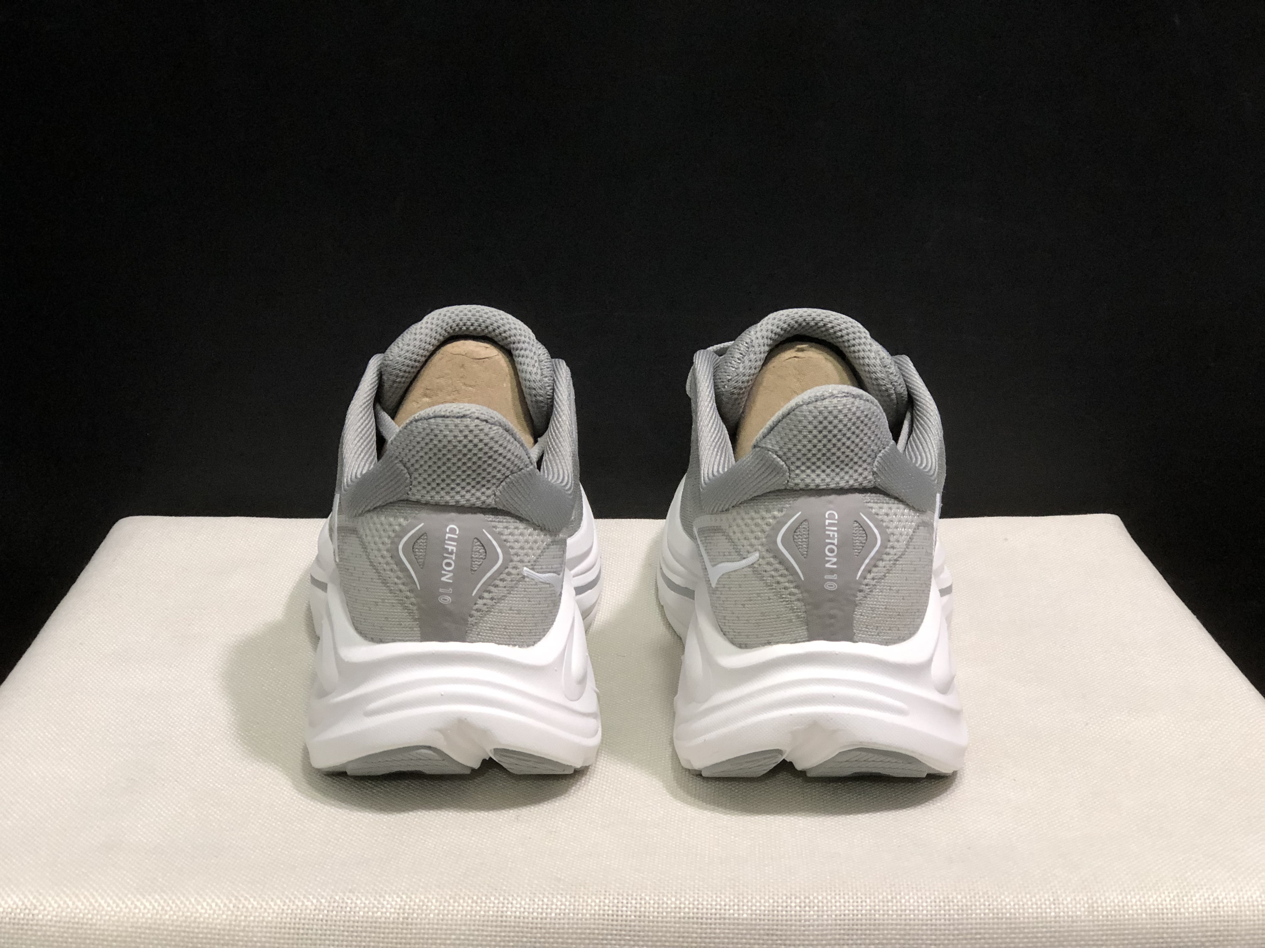 Hoka One One Clifton 10 Fashion Shoes Sneakers Gray