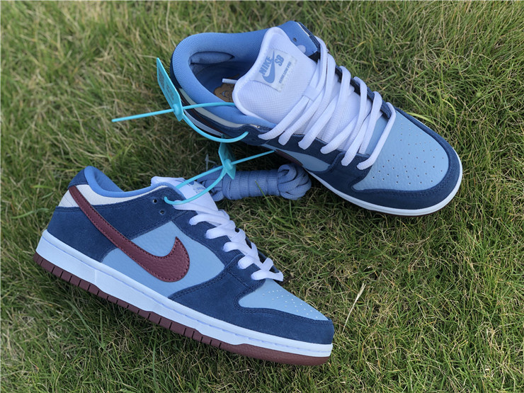 Nike SB Dunk Low Premium FTC Finally 2013 Blue Sneakers