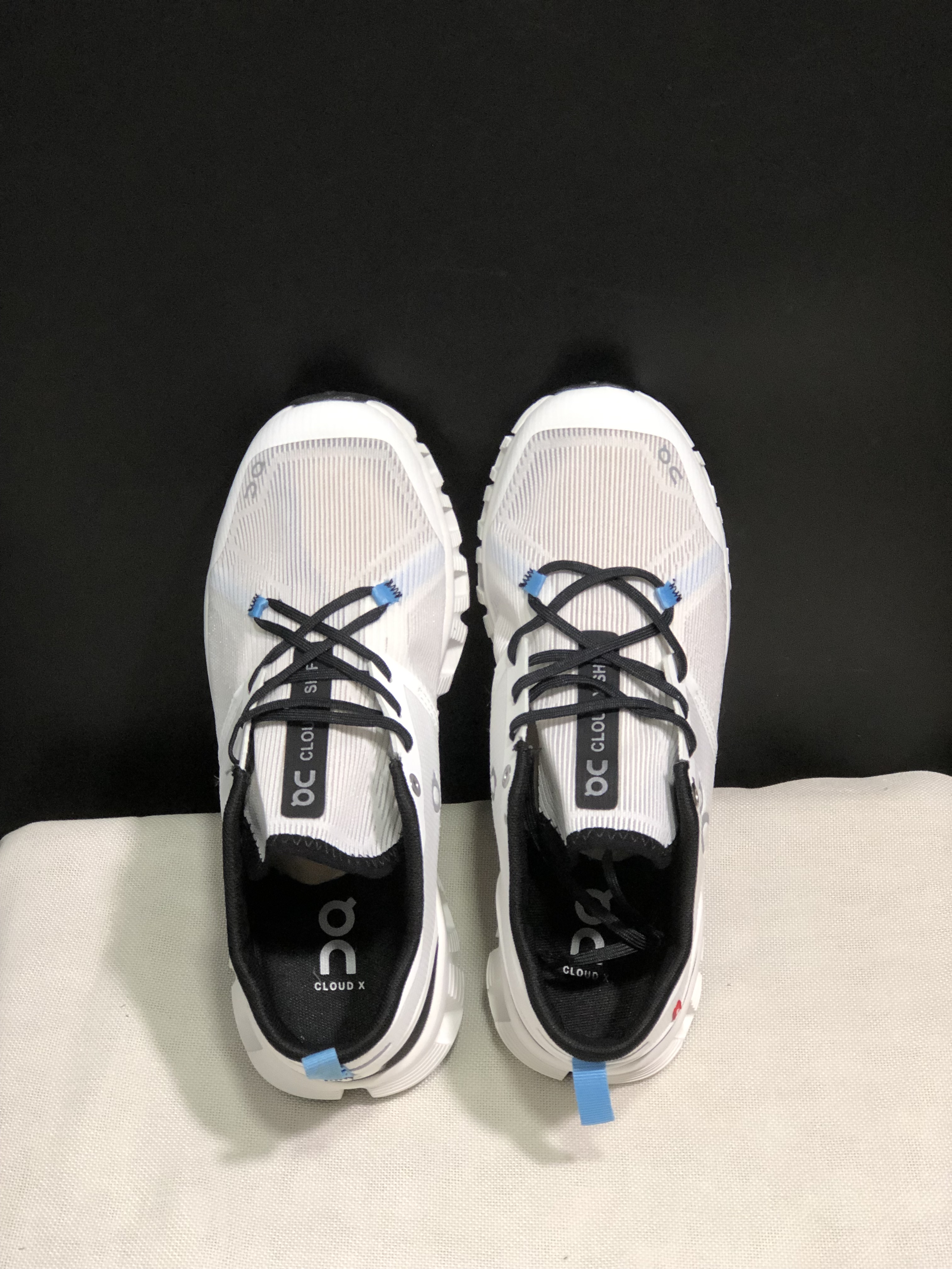 On Running Cloud X3 Shift Multi-Functional Running Shoes Ivory White/Black