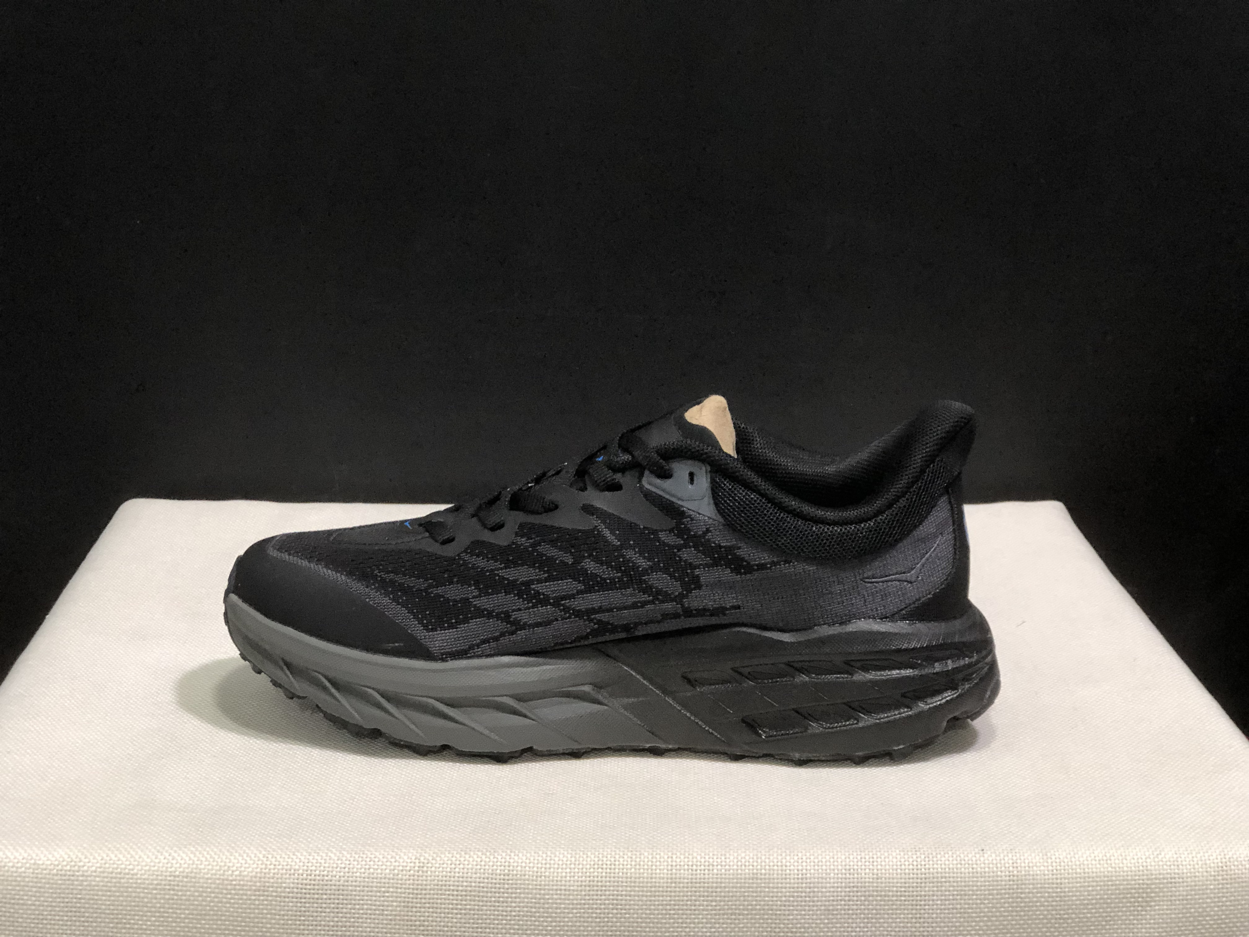 Hoka One One Speedgoat 5 Trail Running Shoes Sneakers Black