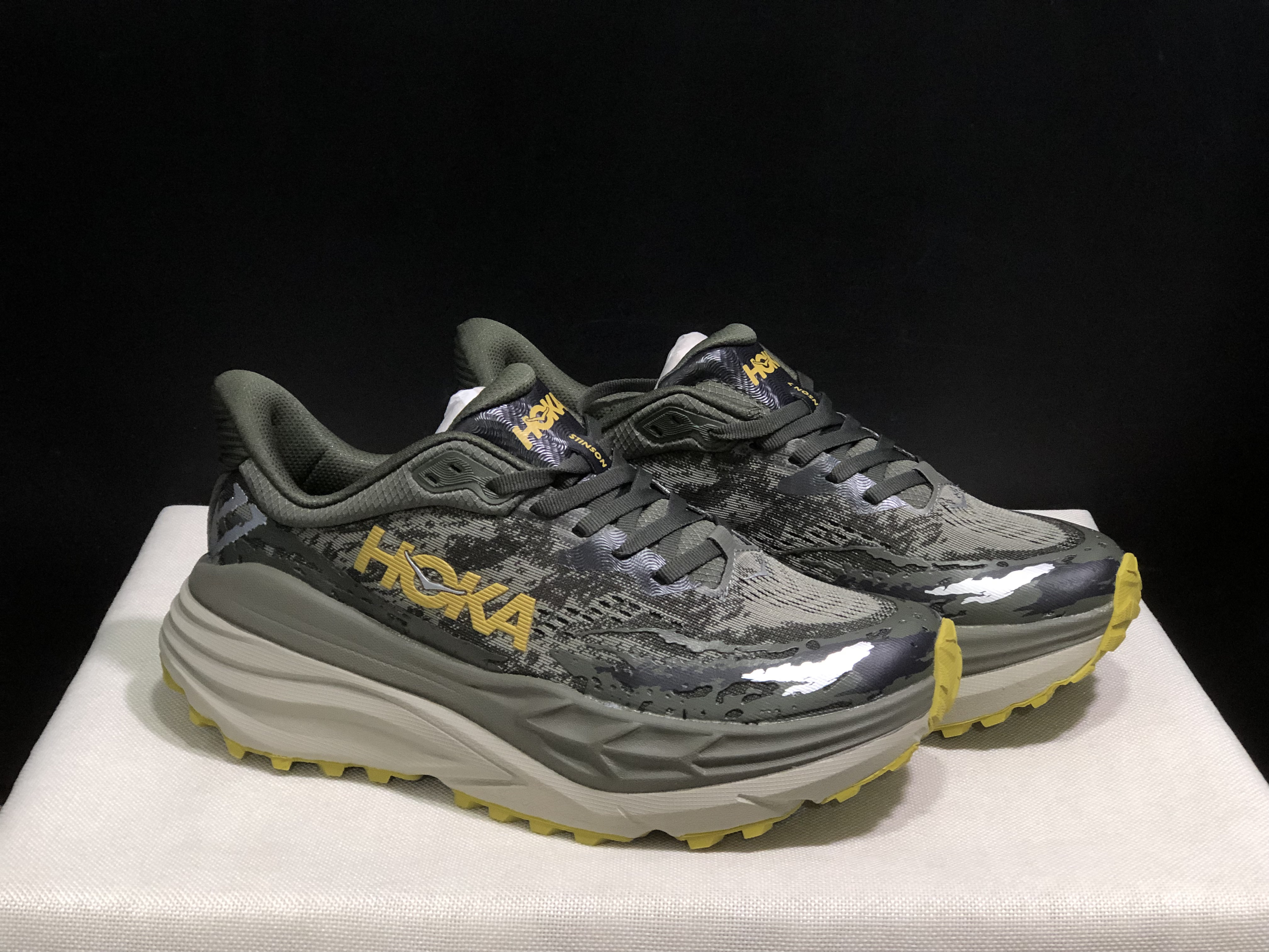 Hoka One One Stinson 7 Comfortable Anti-slip Outdoor Running Shoes Brown Sneakers