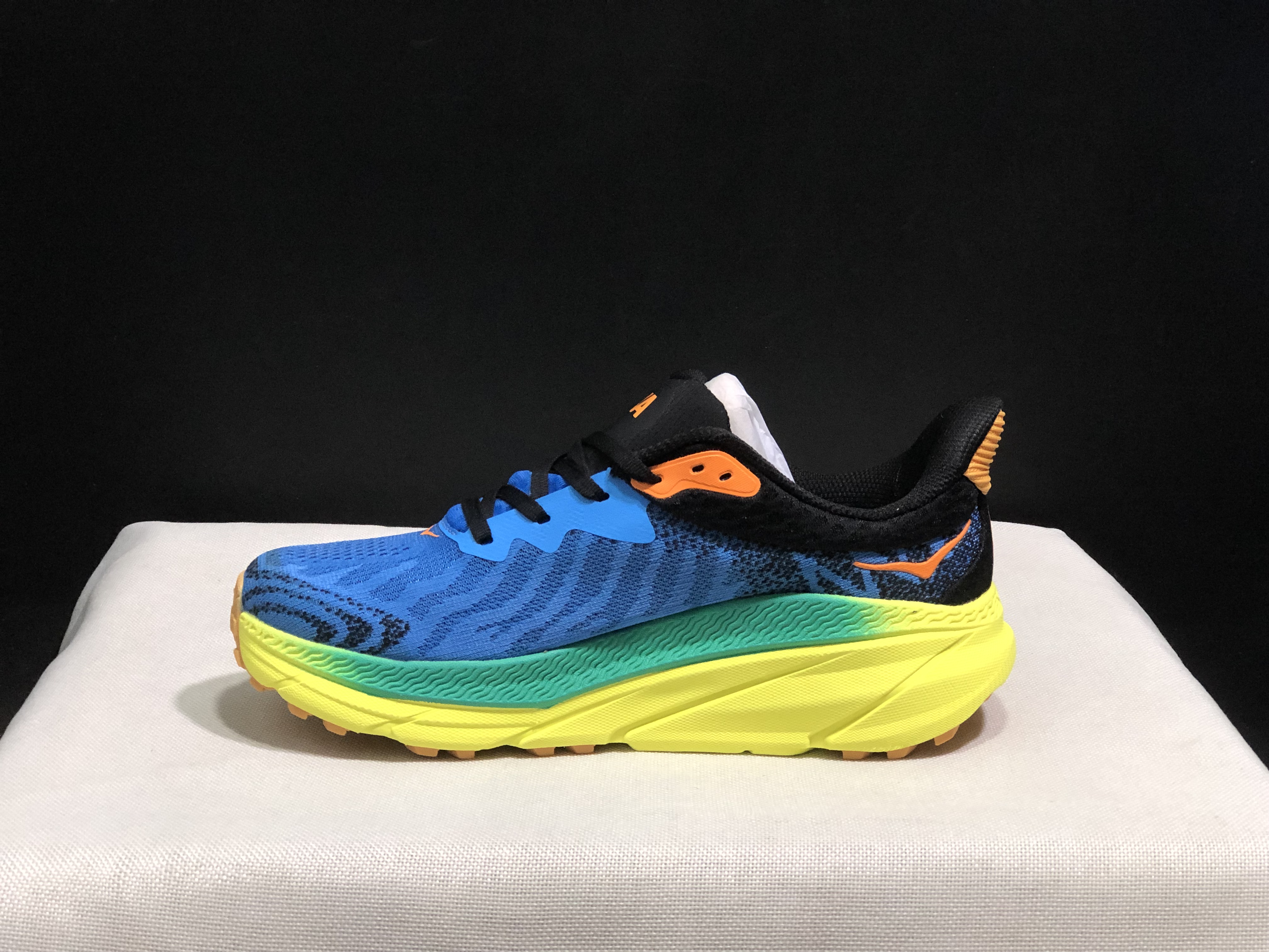 Hoka One One Challenger 7 Shock-absorbing Breathable Running Shoes Blue Sneakers