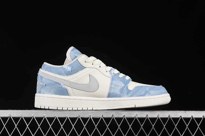 Nike Air Jordan 1 Low MLB White Grey Blue Sneakers