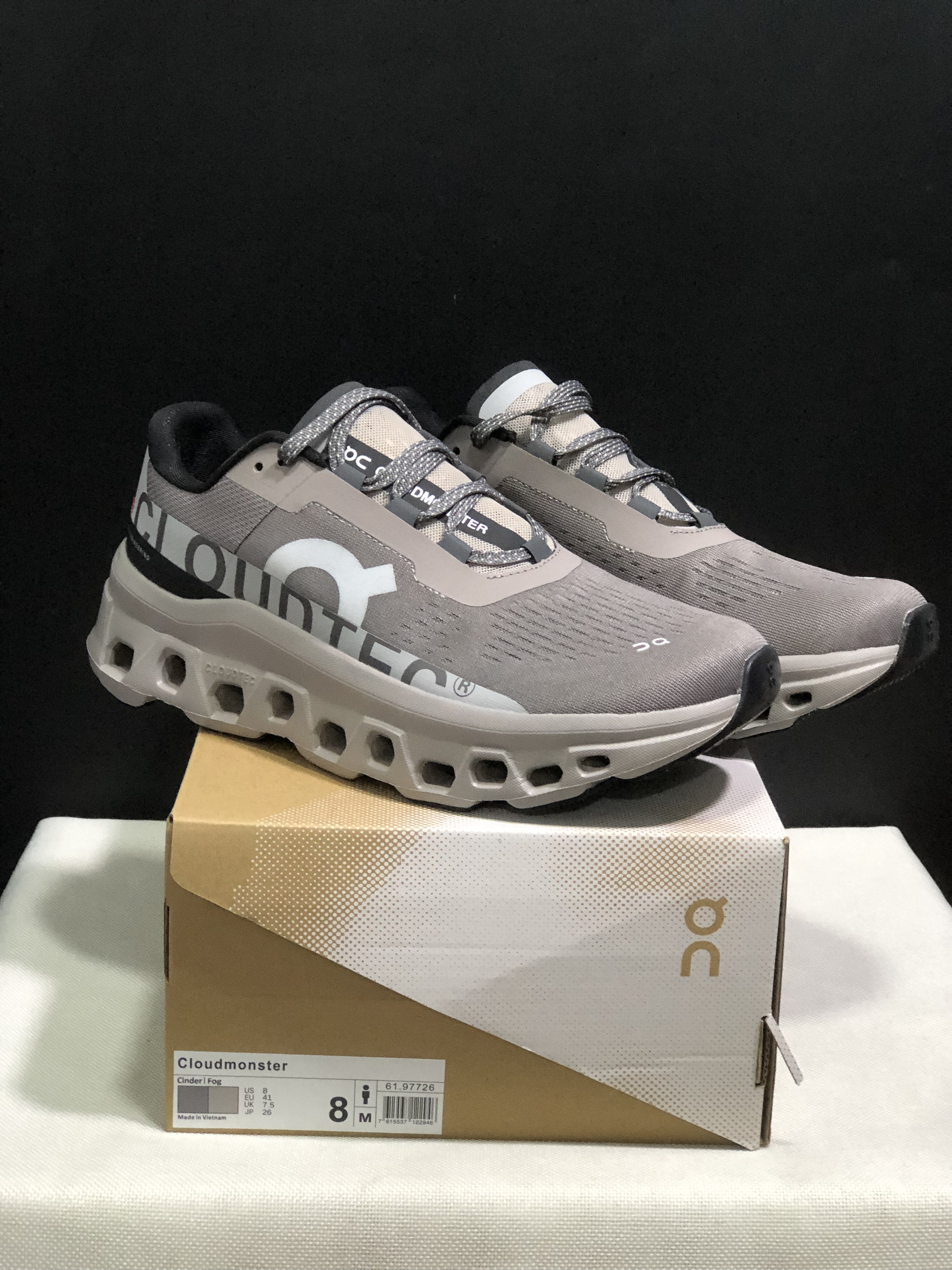 On Running Cloudmonster Anti-Slip Running Shoes Cinder/Fog