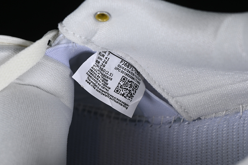 Nike Air Jordan 2 Low Chinese New Year Cedar Oil Green White Sneakers