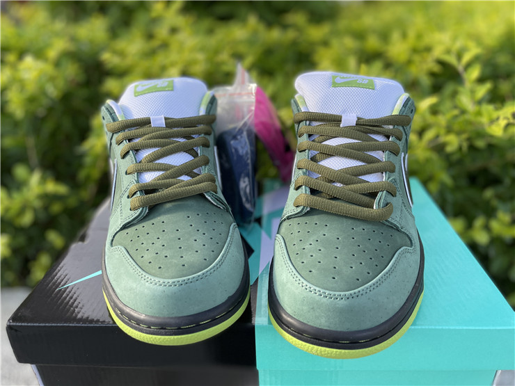 Nike SB Dunk Low Concepts Green Lobster Sneakers