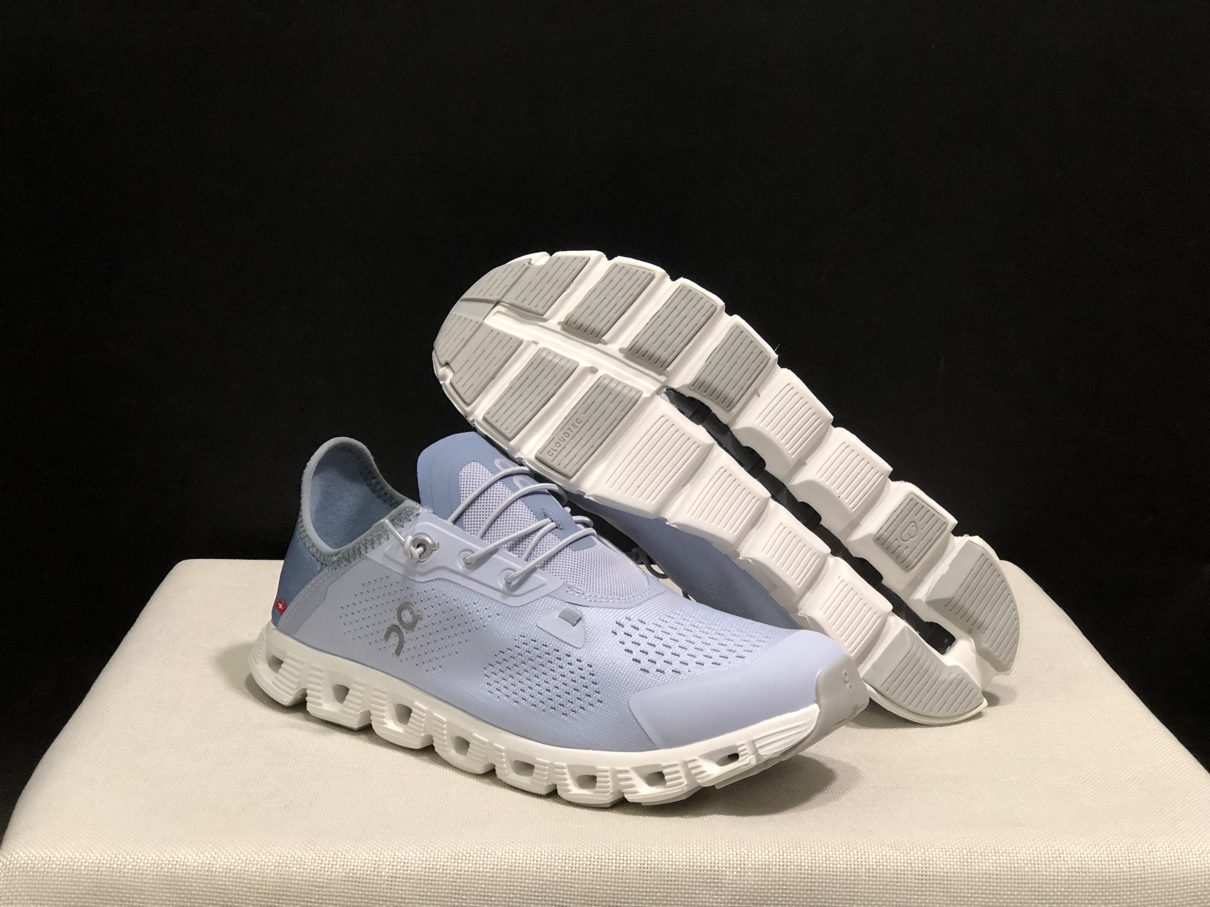 On Running Cloud 5 Coast Convenient And Breathable Running Shoes Light Grayish Blue