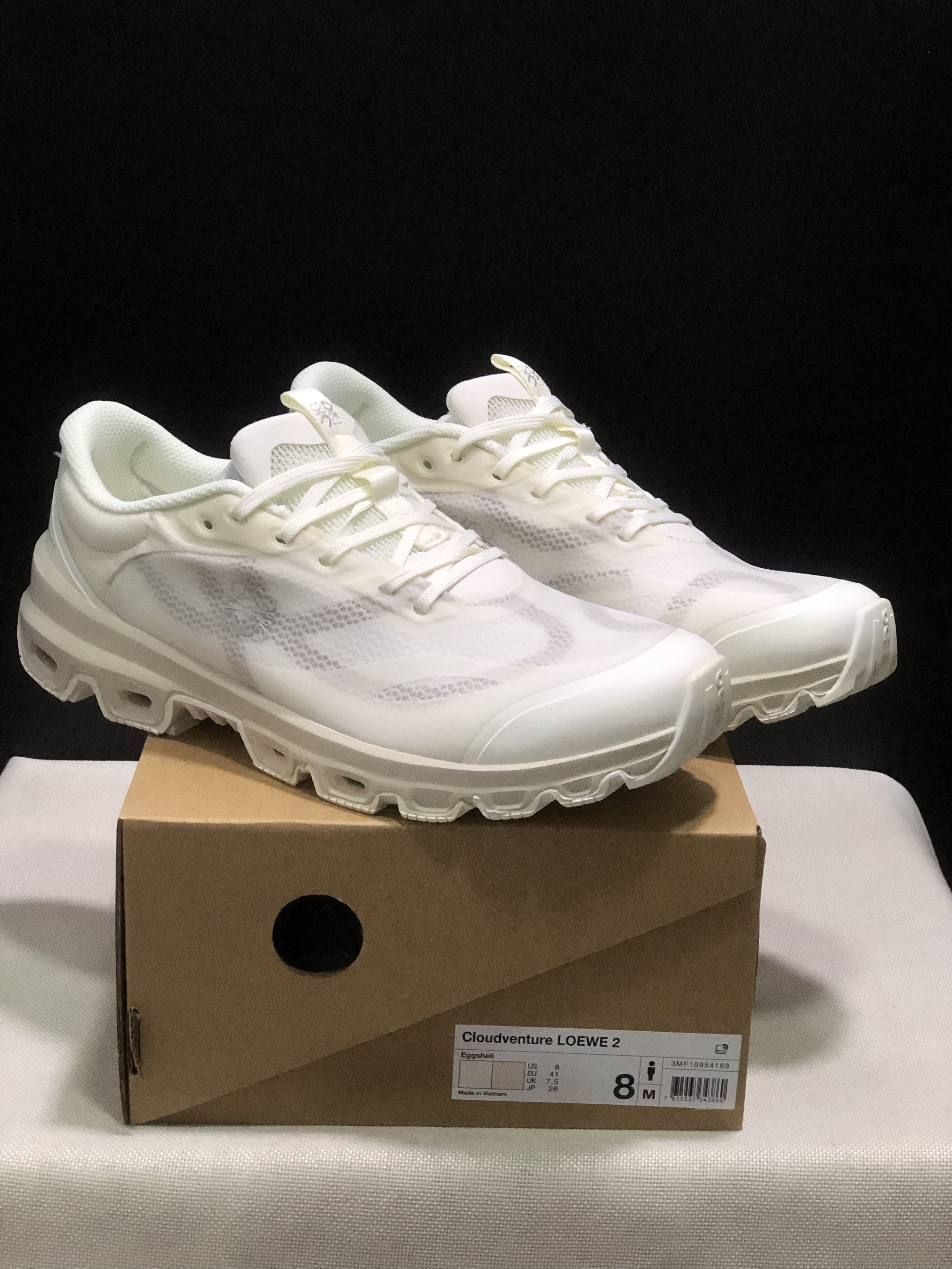 LOEWE x On Running Cloudventure 2.0 Running Shoes Co-Signed Edition Eggshell