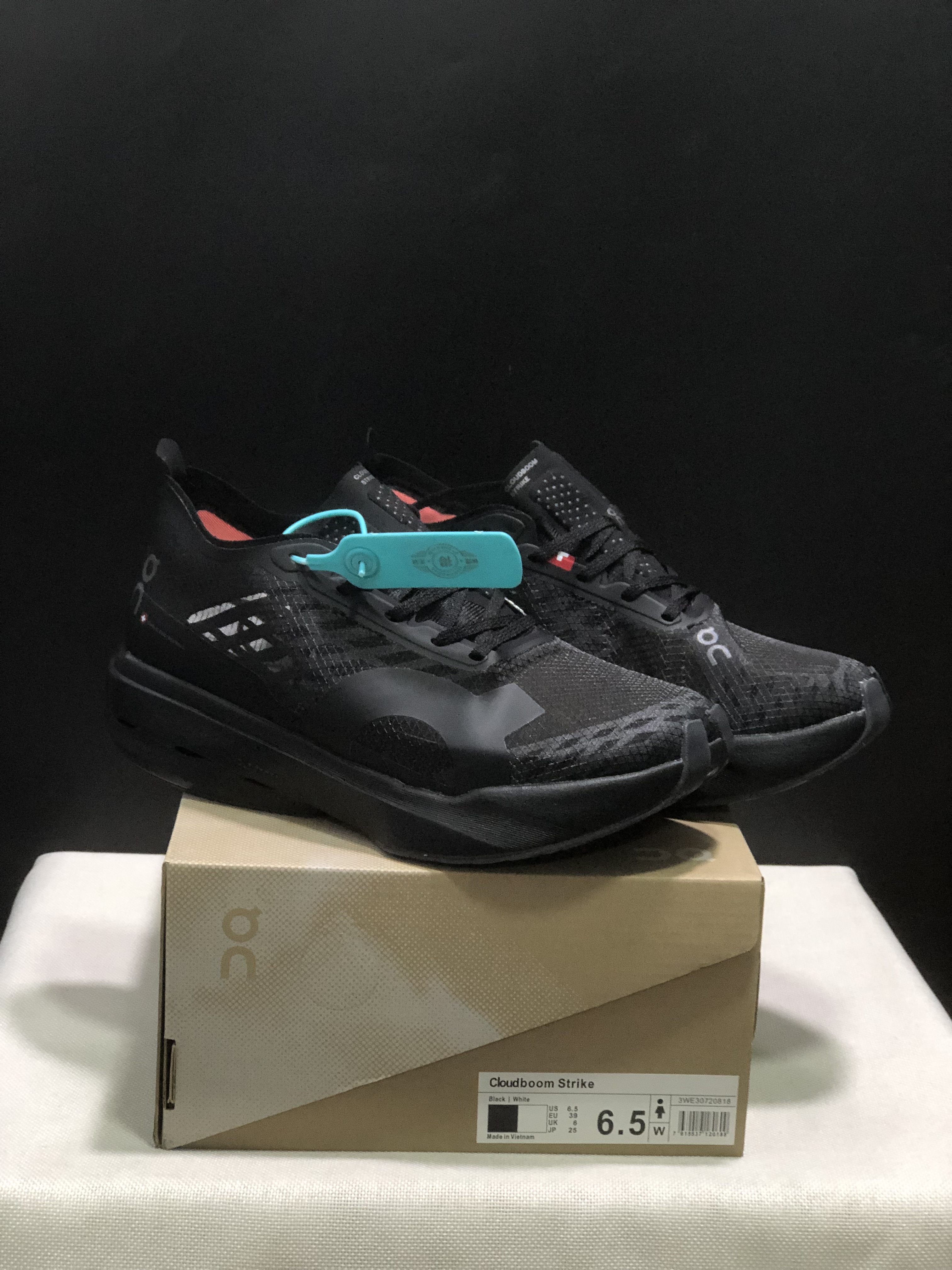 On Running Cloudspike Amplius Shock-Absorbing And Wear-Resistant Marathon Road Running Shoes Black