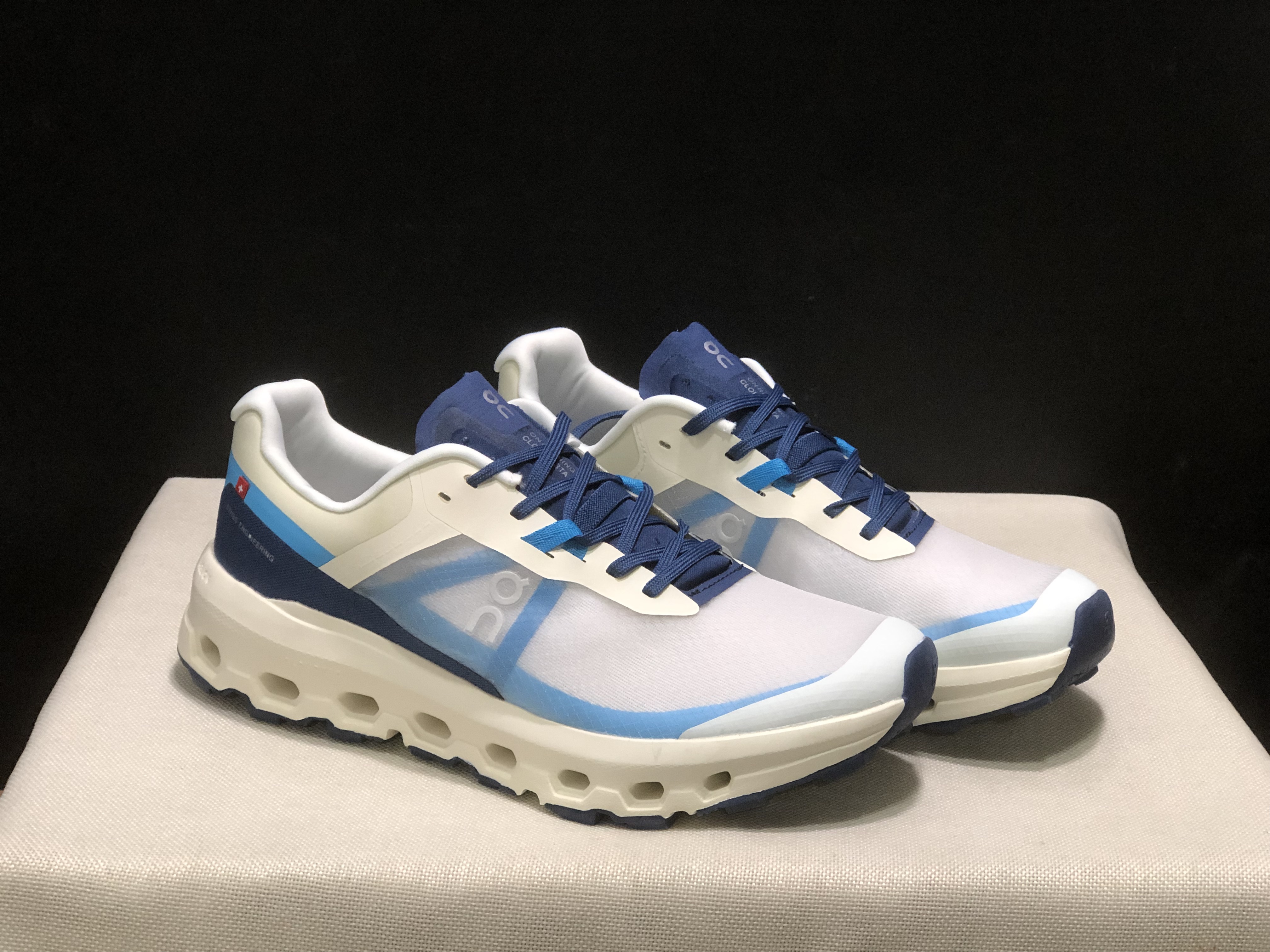 On Running Cloudvista 2 Waterproof Trail Running Shoes Cream/Blue