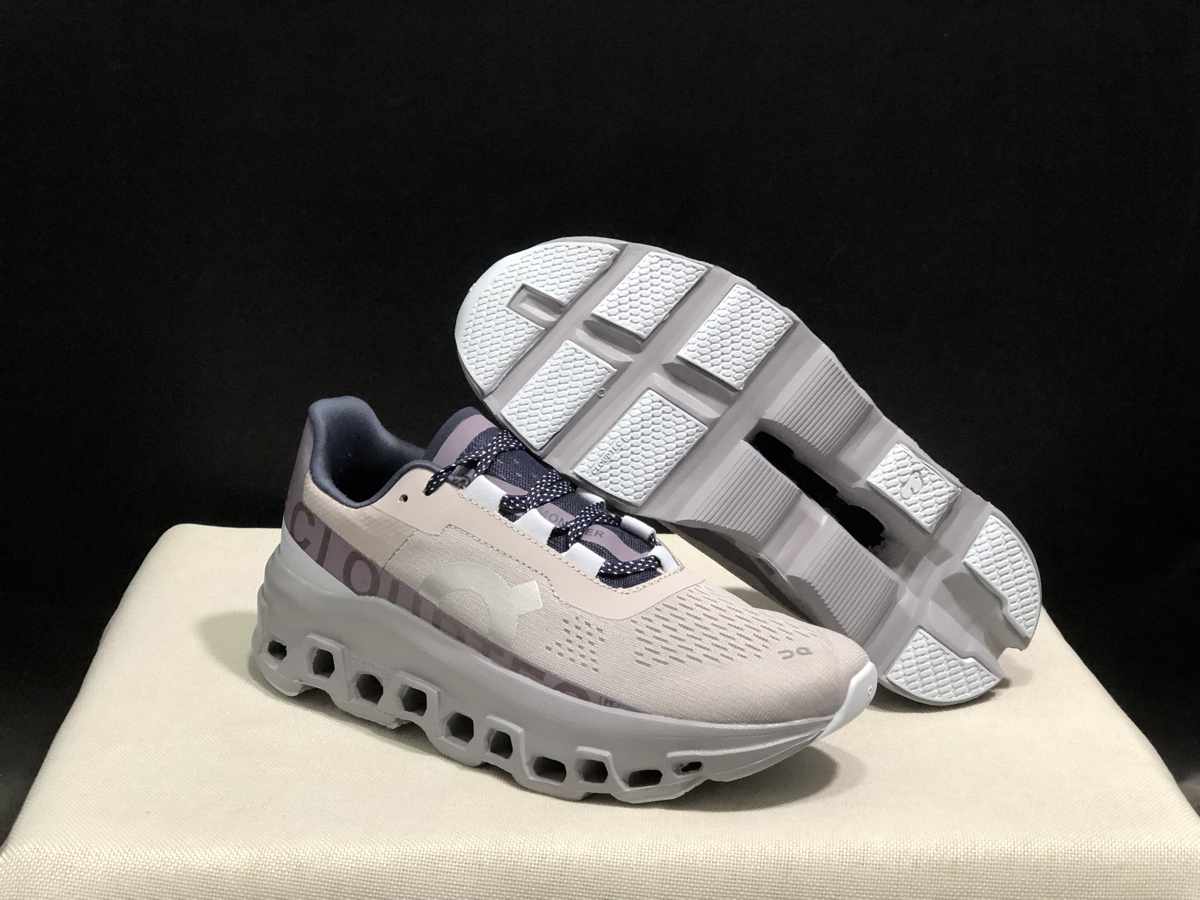 On Running Cloudmonster Grey Anti-Slip Running Shoes